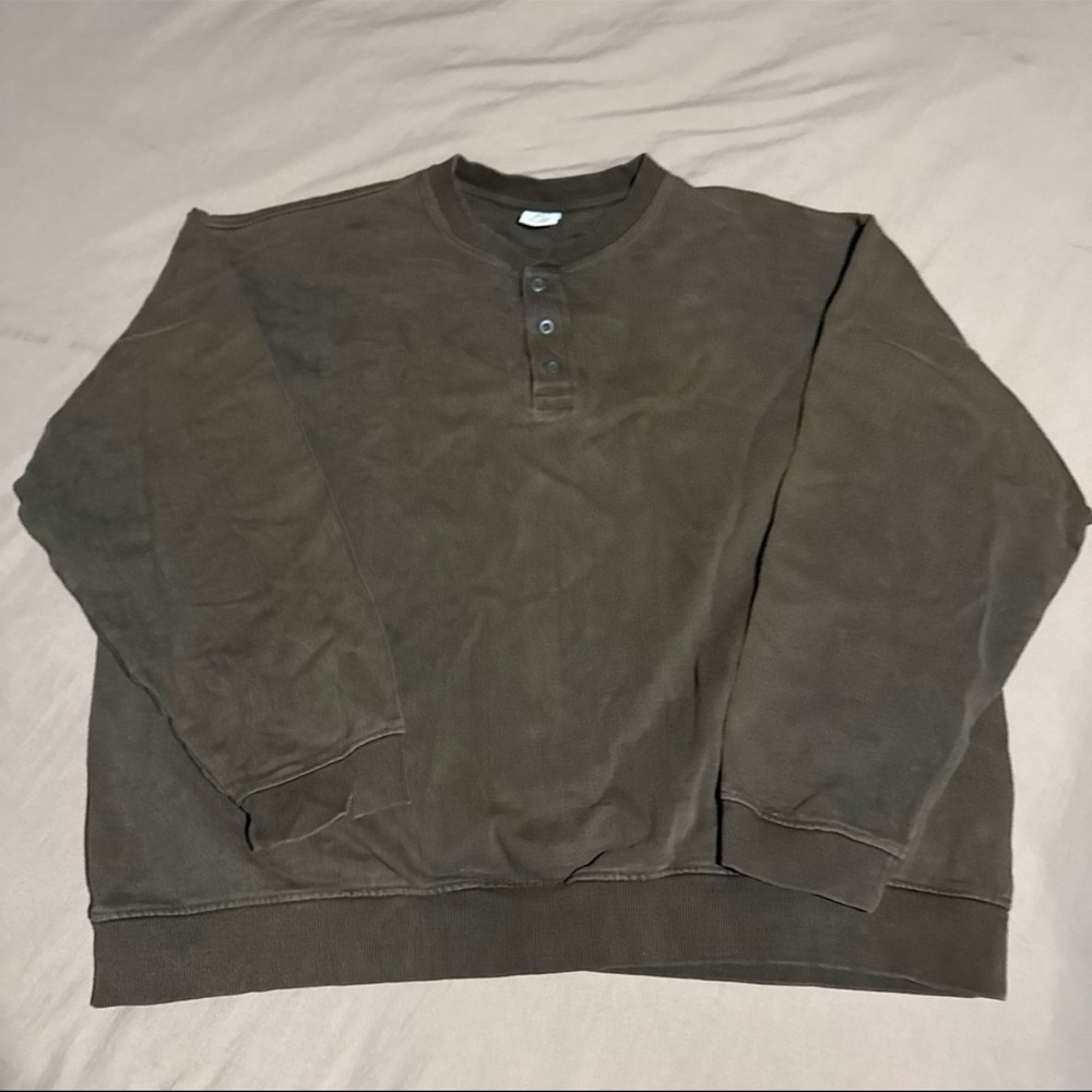 Cabela's Men's Dark Brown Crewneck Sweater